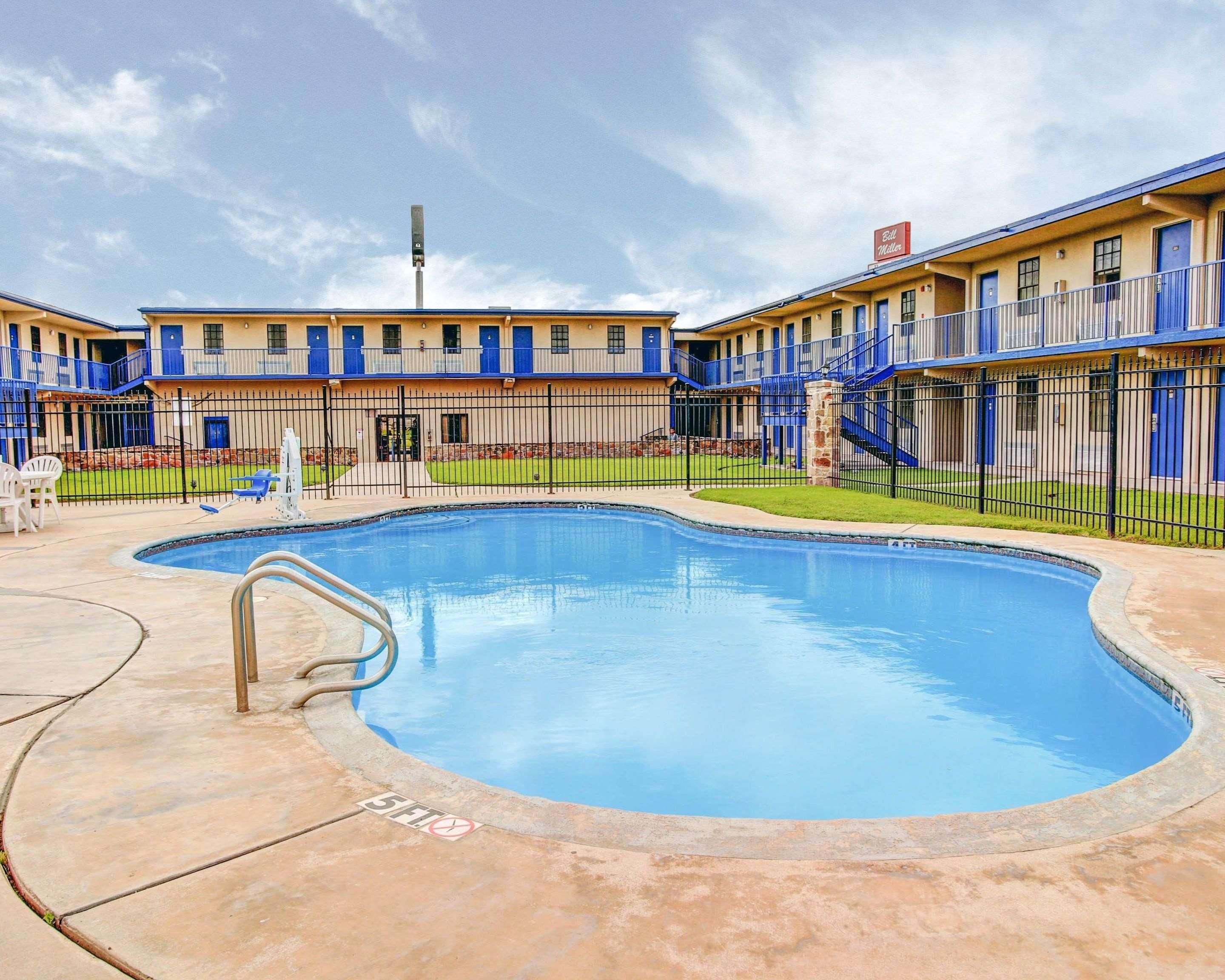 Rodeway Inn New Braunfels Exterior foto